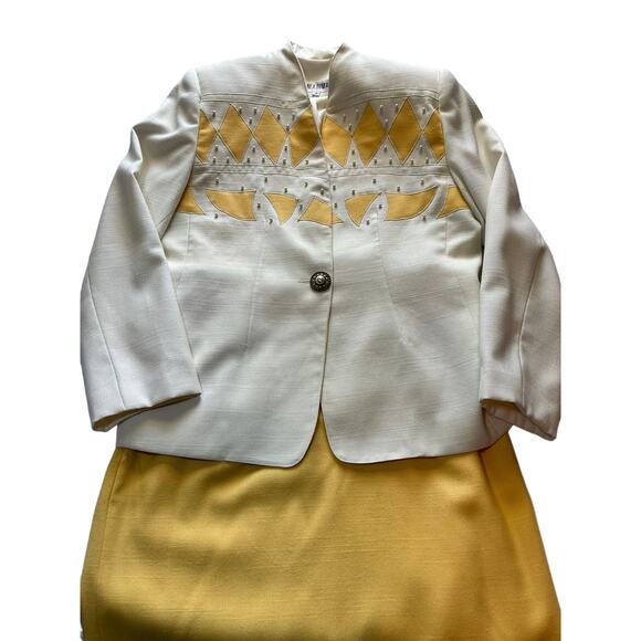 Linea Domani Jackets & Blazers - Vintage Linea Domani Yellow White Skirt Suit Size 12